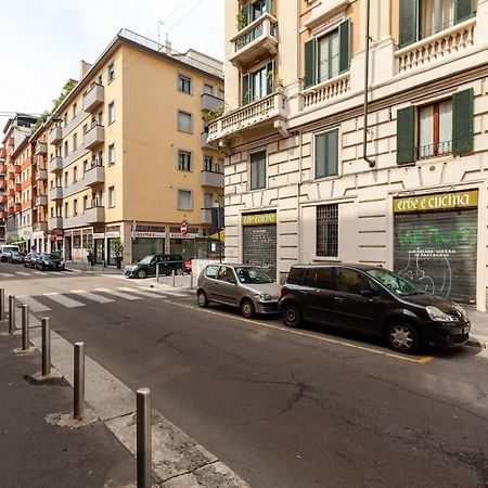 Ferrari - Ac -Wifi - Flexyrent Apartment Milano Exteriör bild