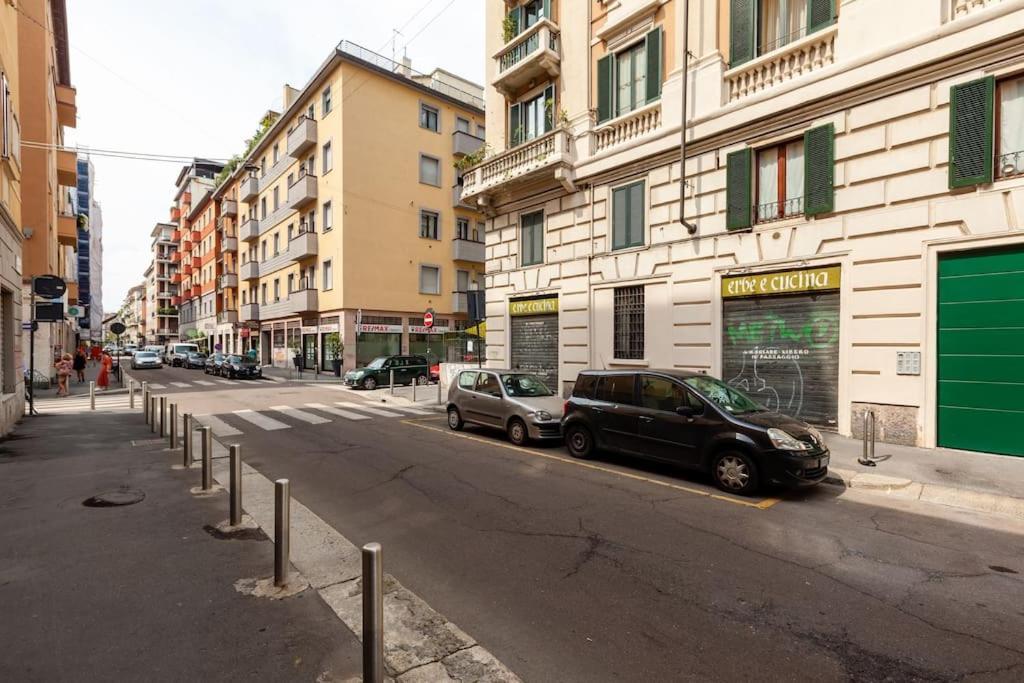 Ferrari - Ac -Wifi - Flexyrent Apartment Milano Exteriör bild