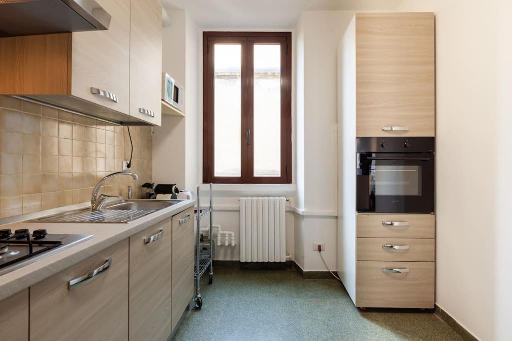 Ferrari - Ac -Wifi - Flexyrent Apartment Milano Exteriör bild